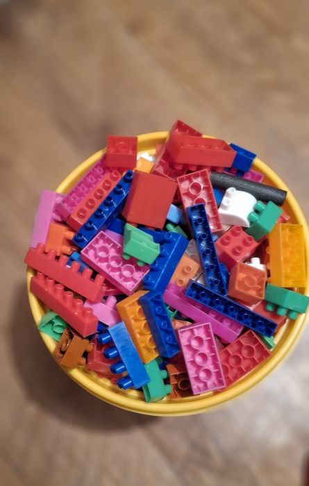 Продам детский конструктор