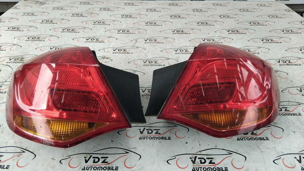 Stop stanga-dreapta Opel astra j an 2010