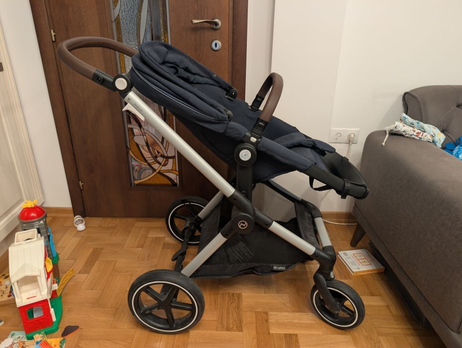 Комплект Cybex Gold количка и столче за новородено