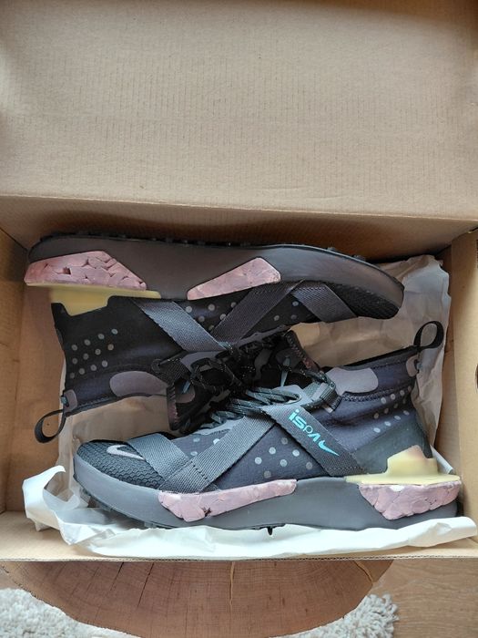 Нови маратонки Nike 37.5 номер