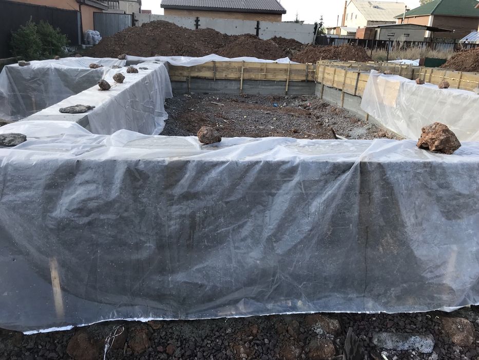 Фундамент, монолит