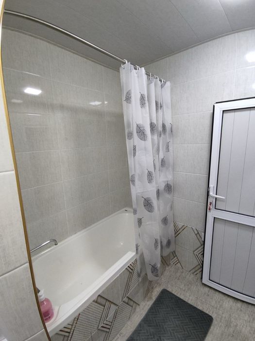 Ялангач квартира сотилади срочна 1/4/4