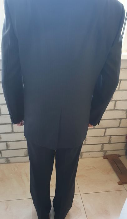 Продам костюм мужской