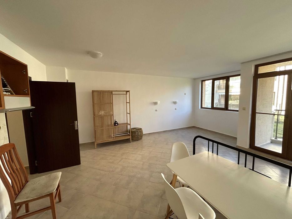 Продава се Едностаен апартамент в Царево - 54 кв.м за 1100 €/кв.м - Снимка #5