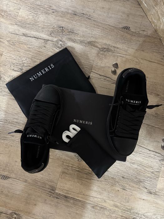 Numeriś Full Black