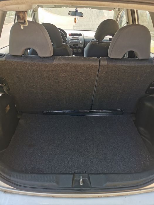 Honda Jazz 1.4 i-dsi(1339 см³)на части