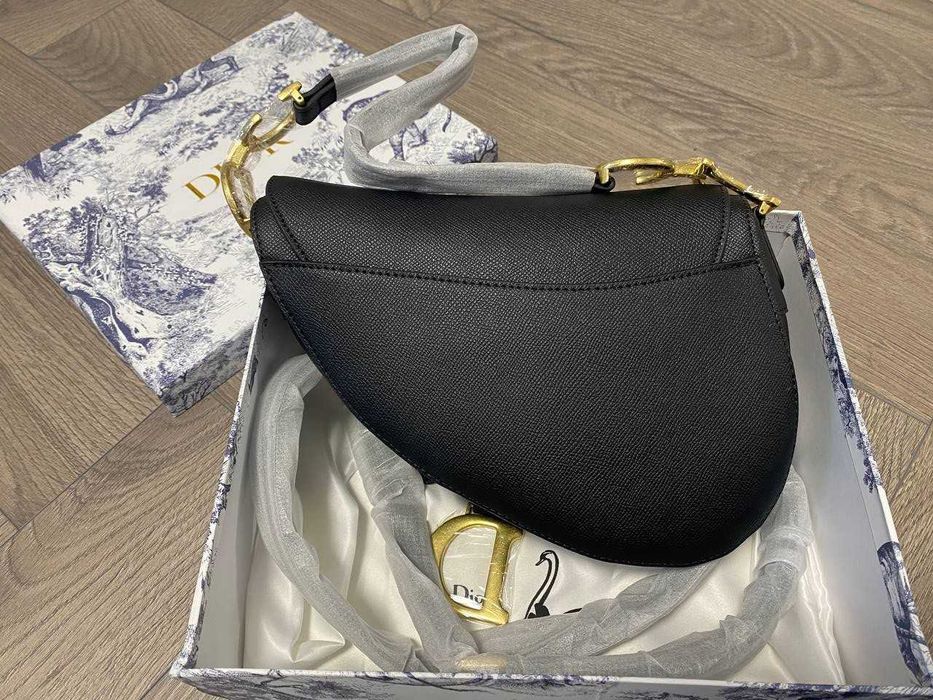 Geanta Dior Saddle Neagră din Piele Naturală - nouă, în cutie