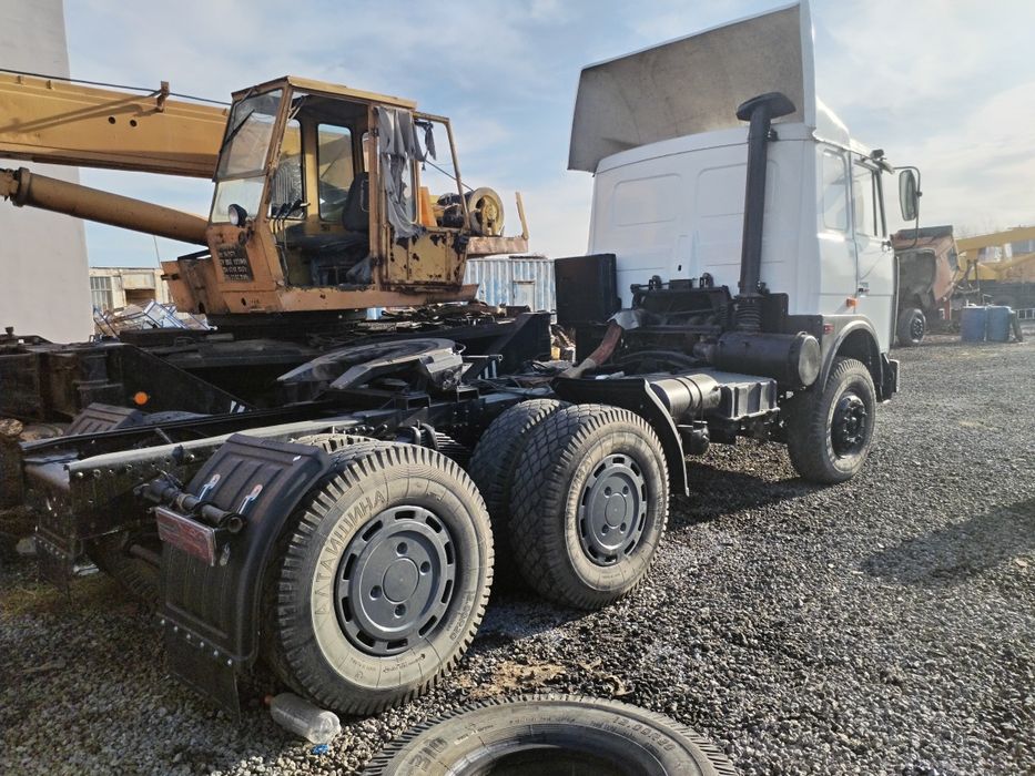 Продам Маз тягач