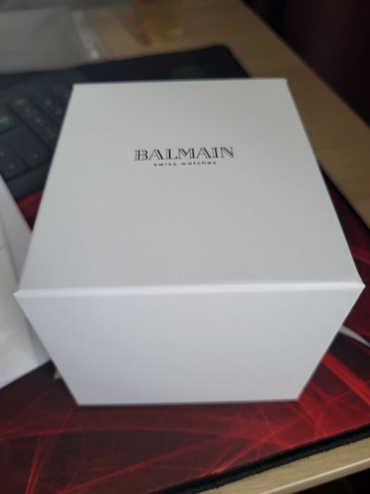 Часовник Balmain