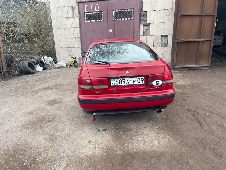 Продам Тоиота Карина Е