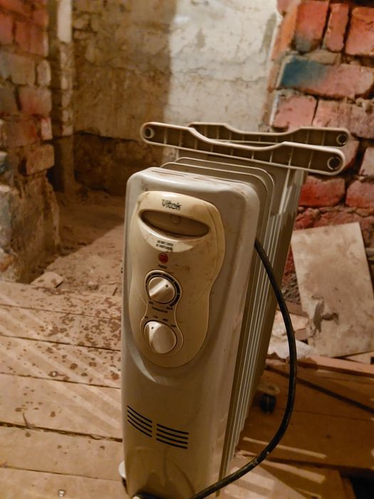 Продам  масляный радиатор