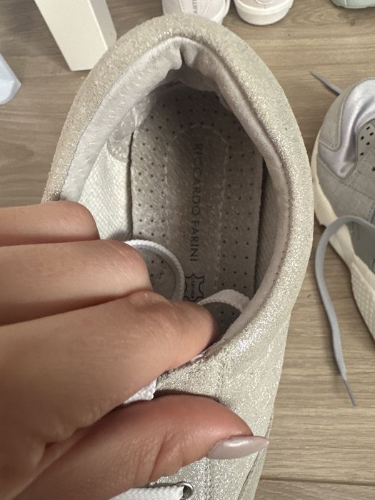 Дамски обувки-спортни и елегантни