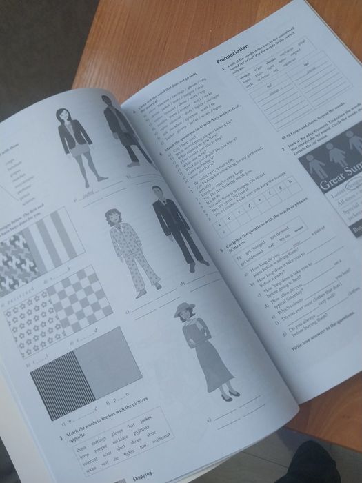 New Inside Out, Pre-Intermediate Student's book and Workbook