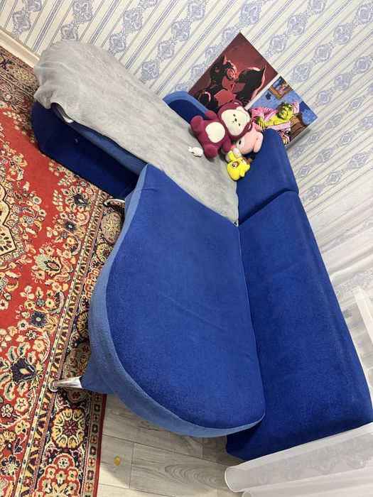 Продам удобный детский диван