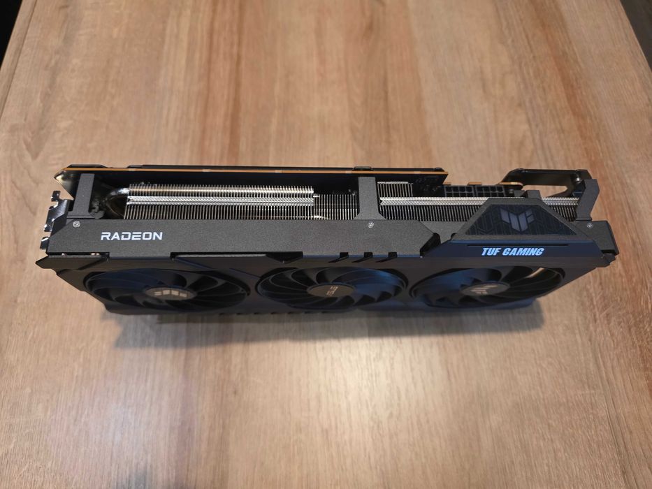 Видеокарта ASUS TUF GAMING Radeon RX 6800 XT OC Edition