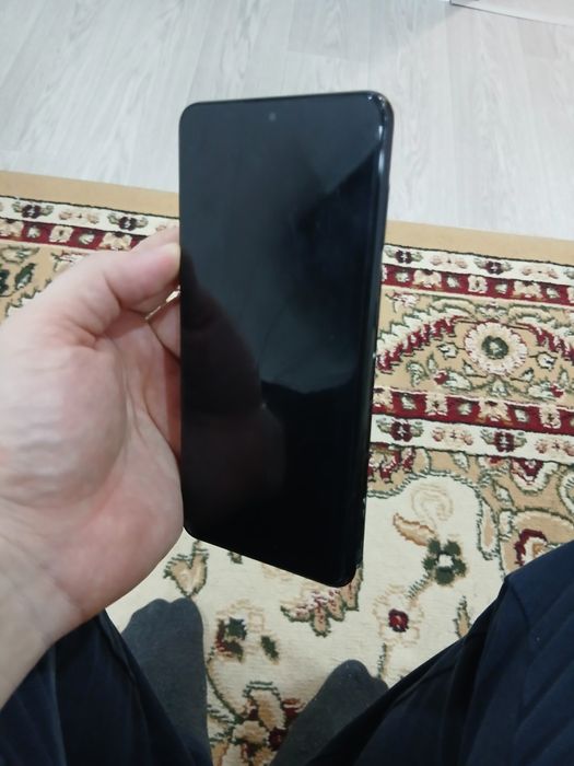 Продам Самсунг С21 плюс