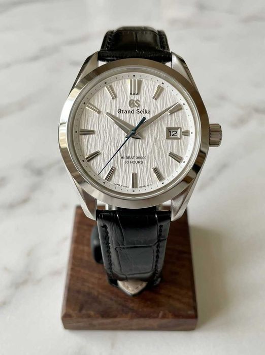 Нови часовници Seiko custom mod
