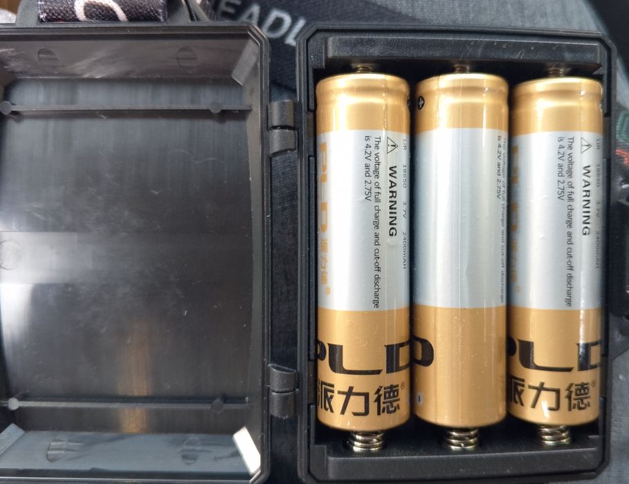 Фонарь налобный ,2в1, с  функцией повербанка