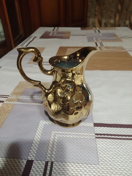 Чайный сервиз "Золото". Новый.