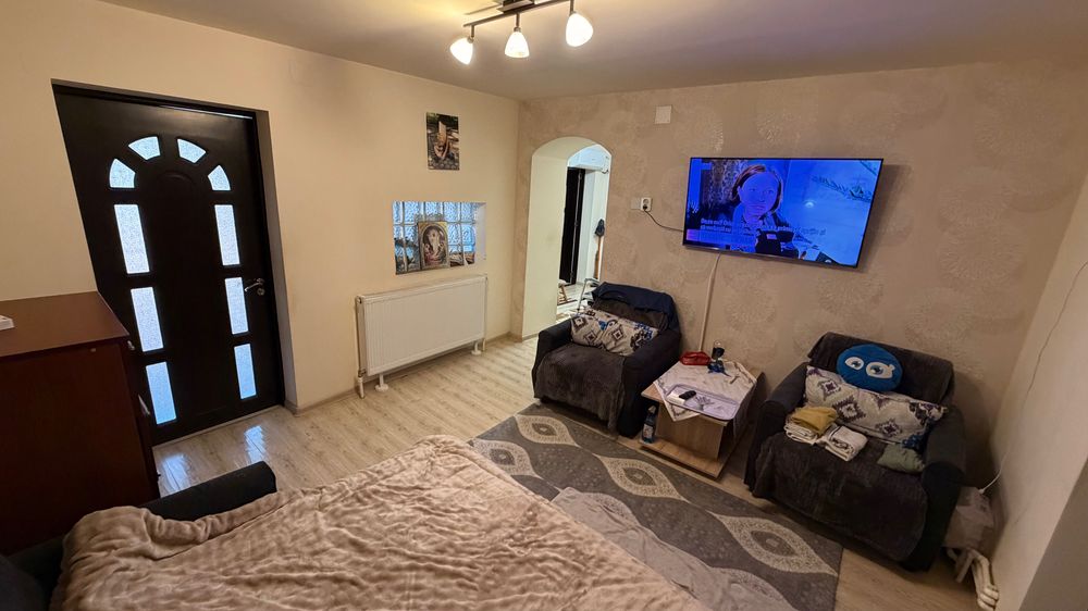 Proprietate ultracentrală premium în Medgidia | Complet mobilată și utilată | Acoperiș nou 2025 | 166 mp teren | Vând/schimb cu ap. 3 cam parter/et.1