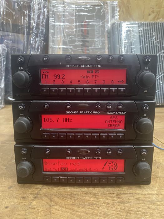 Cd player auto Becker Traffic Pro -doua culori