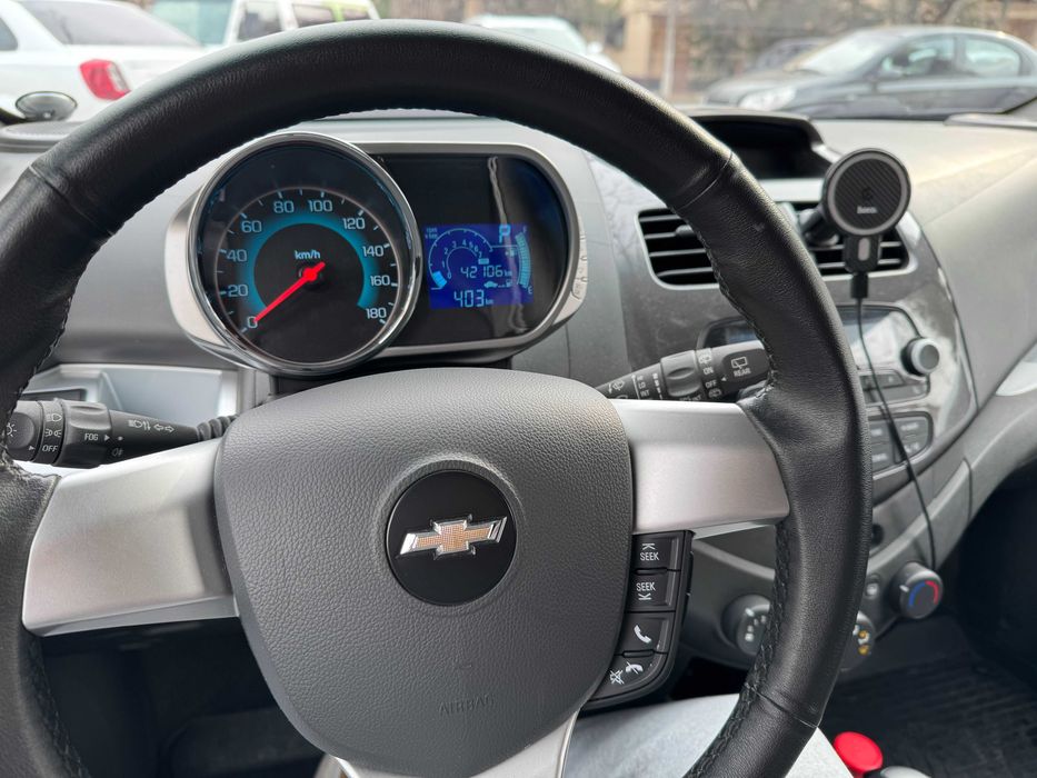 Chevrolet Spark LT 2022 Автомат