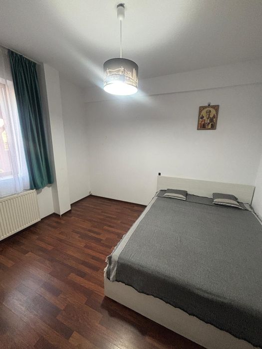 Închiriez ap 2 camere!!!