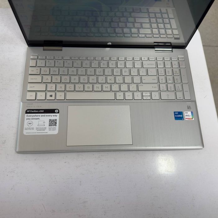Hp x360• core i5-1135G7 8/256 GB SSD holati ideal