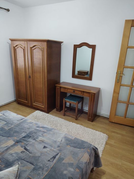 Apartament 3 camere de inchiriat, Obcini