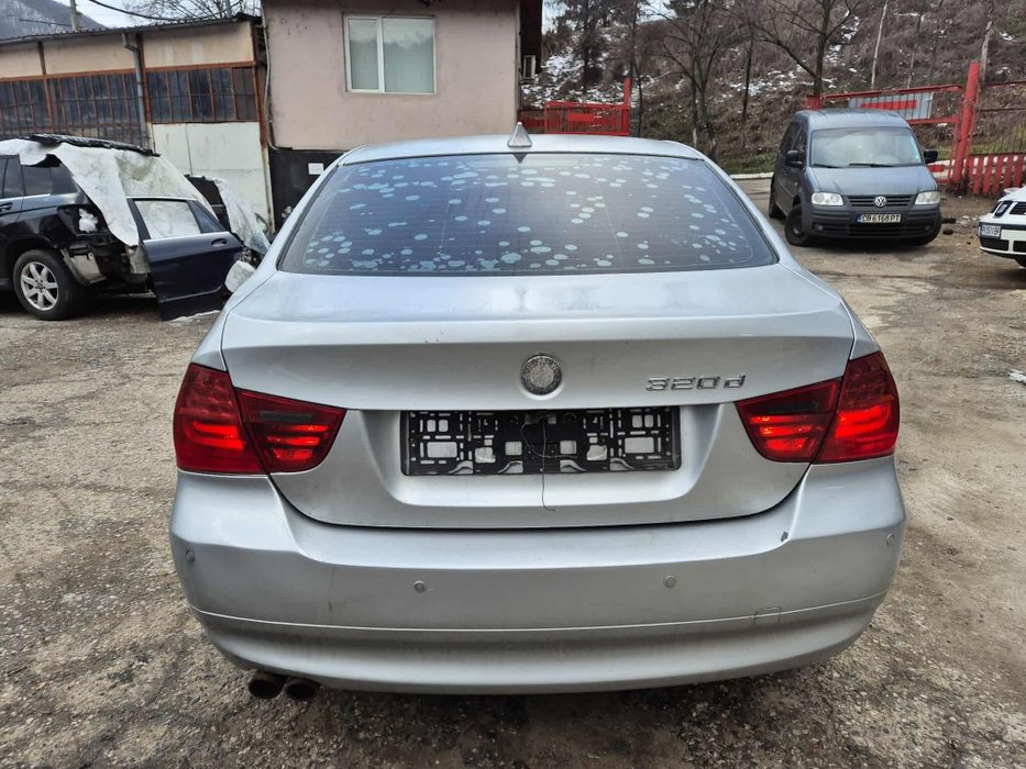BMW E90 320D 163кс седан автоматик НА ЧАСТИ!