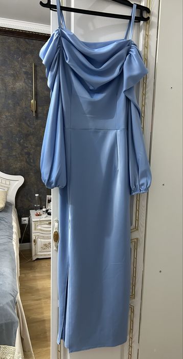 Платье голубое женское