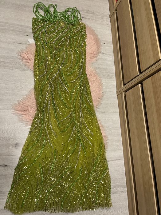 Абитуриентски/ бални рокли