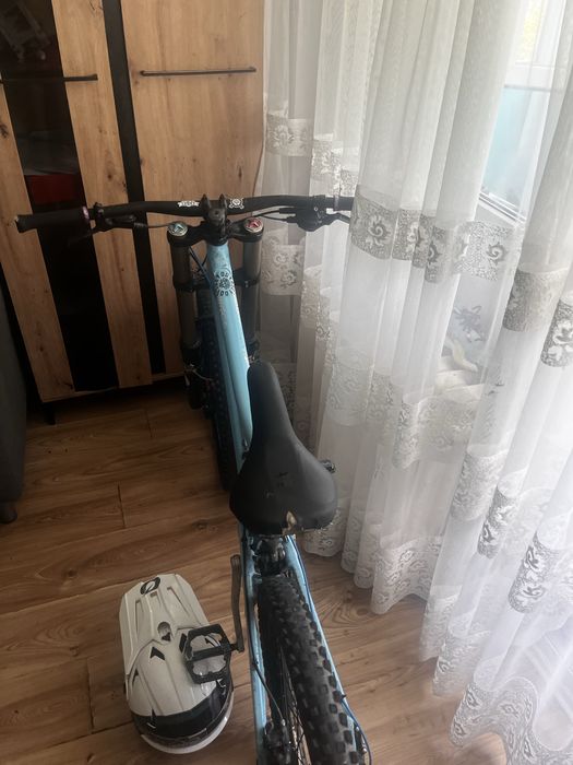 Vand urgent bicicleta comencal supreme downhill
