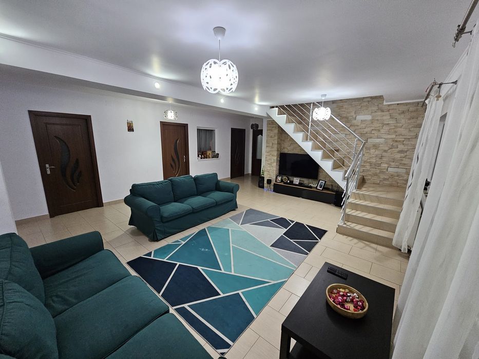 De vânzare Casa P+M sat Albina