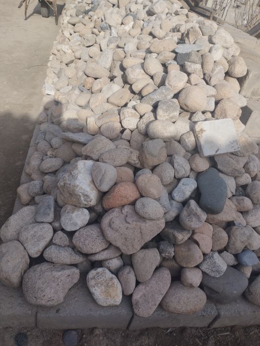 Тош сотилади,Бир камАЗ чикади, 1 млн