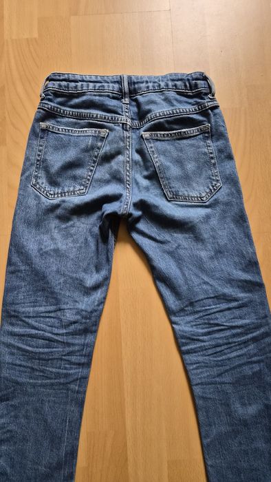 Джинсы детские на 7-8 лет
