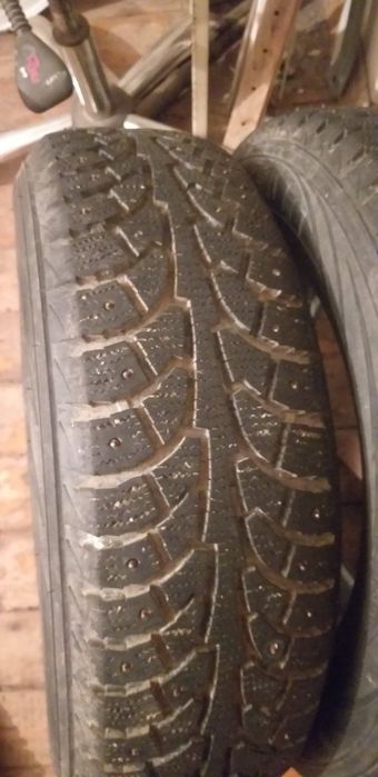 Продаю зимние шины r15 бу
