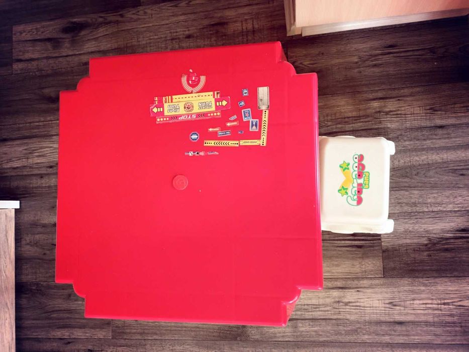 Детски пъзел 4:1 нов фабрично запечатан-22лв.и Детска тоалетка-25лв.