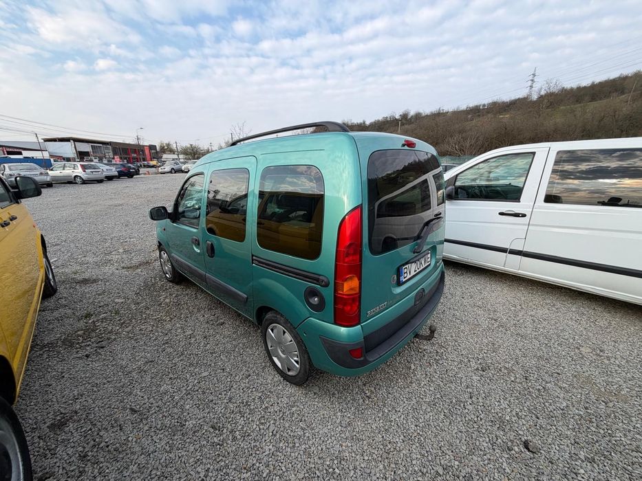 Vând Renault Kangoo