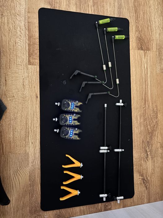 Set pescuit crap – 3 avertizori + swingere + picheți
