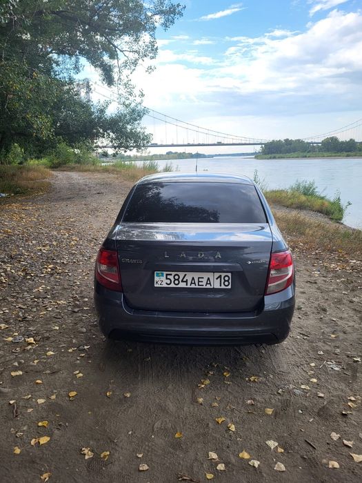 ВАЗ (Lada) Grant 2190