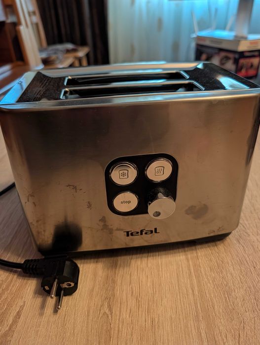 Prajitor de paine Tefal TT420D30, 900W, Functie de dezghetare si reincalzire, 7 niveluri, Inox/Negru