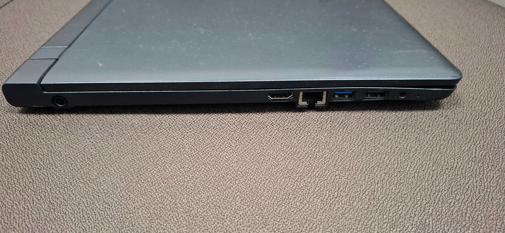Ноутбук Lenovo, 4GB RAM, Windows10, рабочий