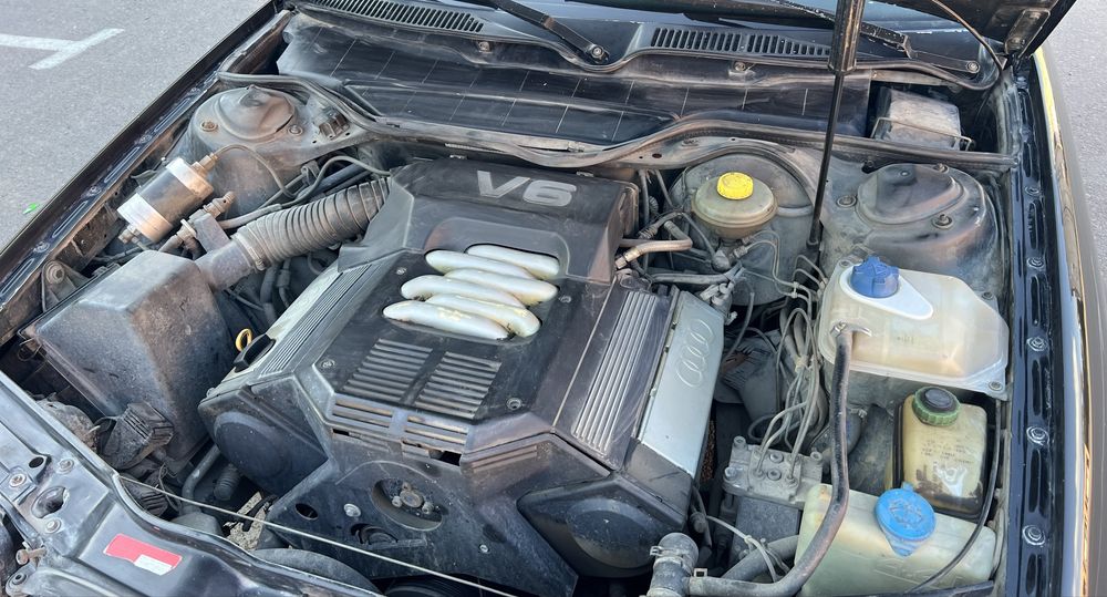 Продам Audi 100 C4
