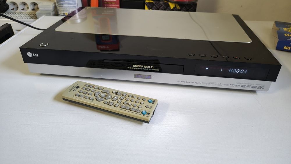 LG DVD recorder model deosebit