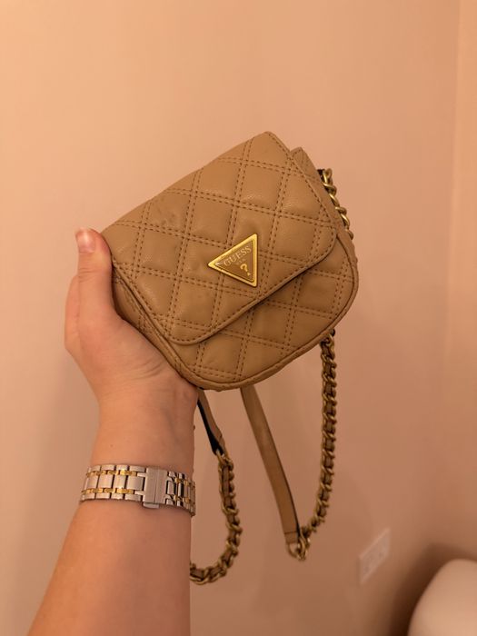 Guess чанта crossbody