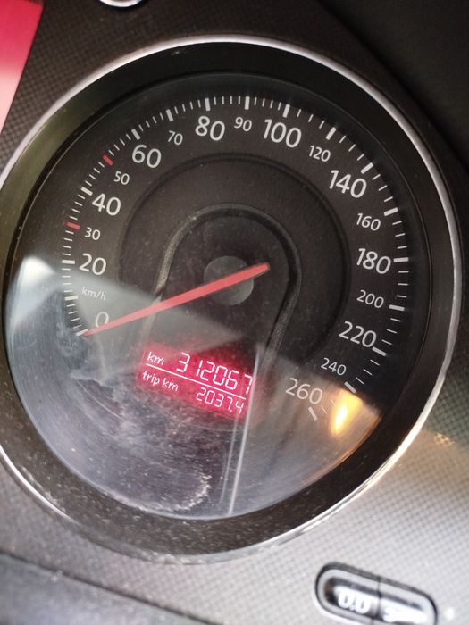 Vând passat B6 an 2007