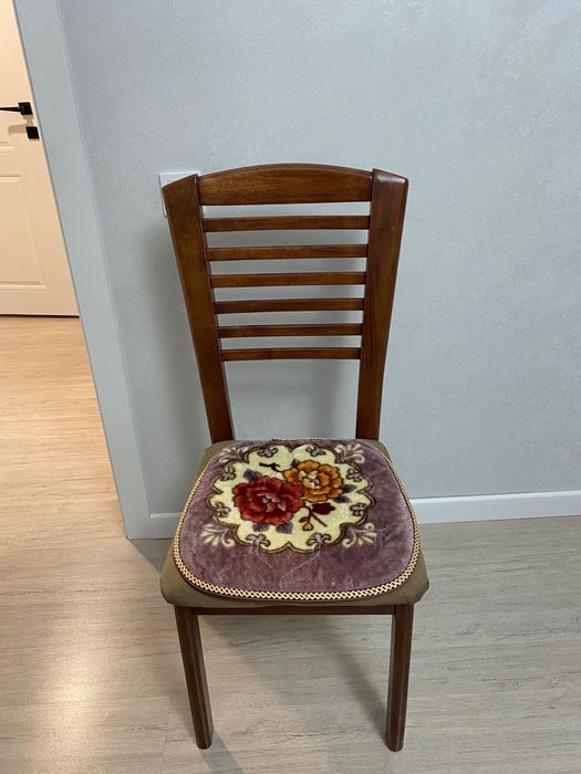 Продам стулья 3 шт