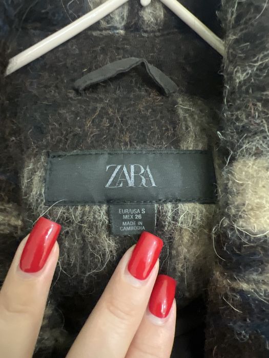 Пальто бомбер от Zara