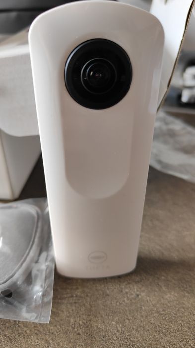 Cameră 360 Ricoh theta sc2 impecabilă